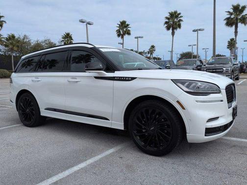 2024 Lincoln Aviator Reserve
