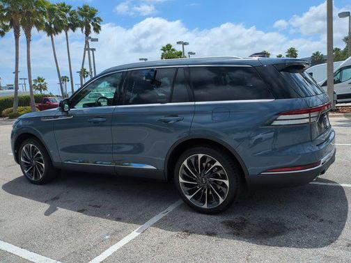 2025 Lincoln Aviator Reserve AWD