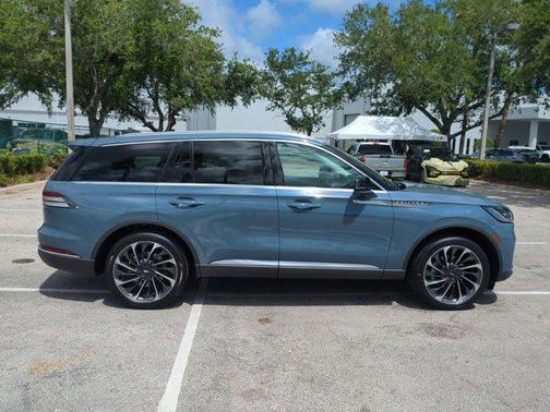 2025 Lincoln Aviator Reserve AWD