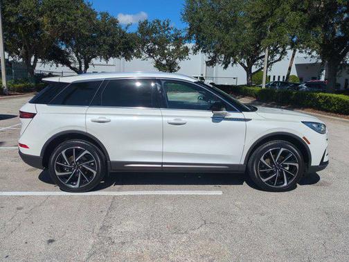 2023 Lincoln Corsair Reserve