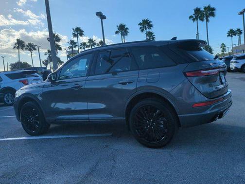 2026 Lincoln Corsair Reserve