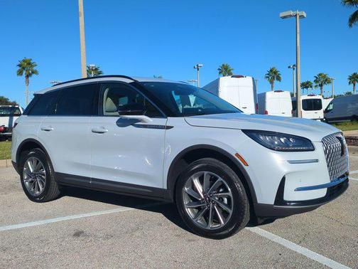 2026 Lincoln Corsair Premiere