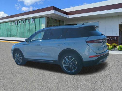 2026 Lincoln Corsair Premiere