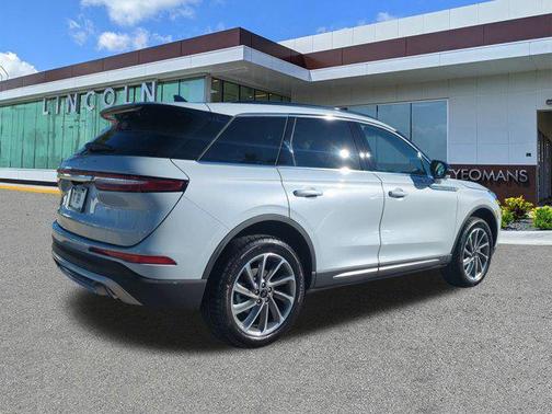 2026 Lincoln Corsair Premiere