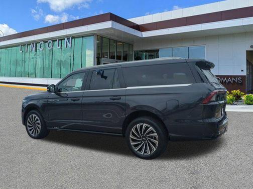 2025 Lincoln Navigator Black Label