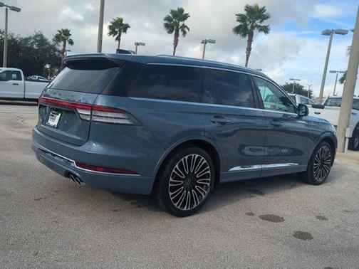2025 Lincoln Aviator Black Label AWD
