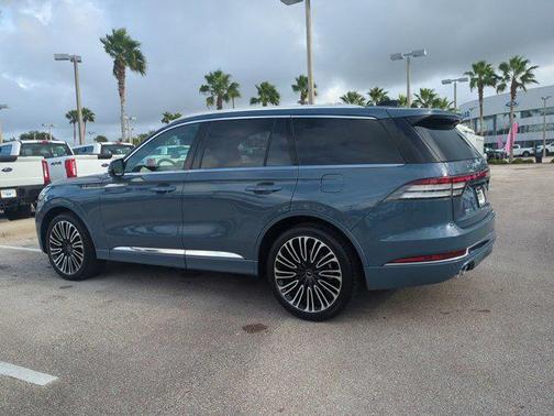 2025 Lincoln Aviator Black Label AWD