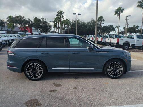 2025 Lincoln Aviator Black Label AWD