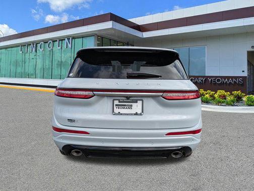 crystal white metallic clearcoat 2026 Lincoln Corsair Reserve