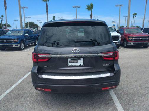 2024 INFINITI QX80 PREMIUM SELECT AWD