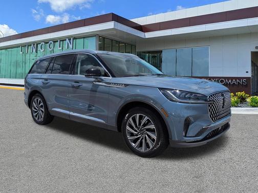 whisper blue metallic clearcoat 2026 Lincoln Aviator Premiere