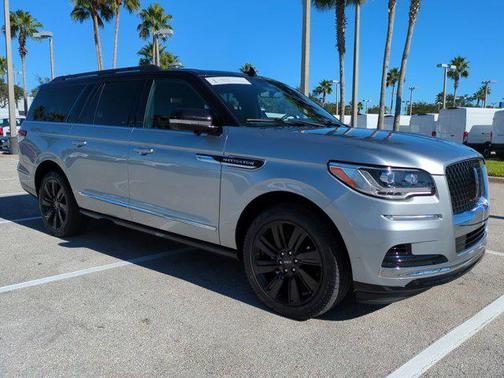2023 Lincoln Navigator Black Label