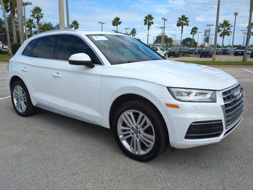 2018 Audi Q5 2.0T Premium Plus