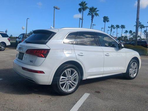 2018 Audi Q5 2.0T Tech Premium