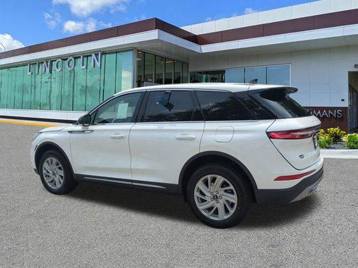 2025 Lincoln Corsair Premiere