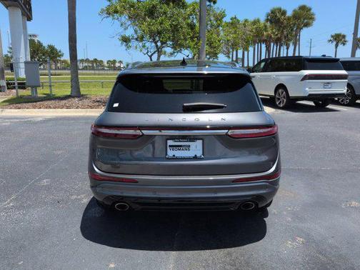 Asher Gray Metallic Clearcoat 2024 Lincoln Corsair Grand Touring