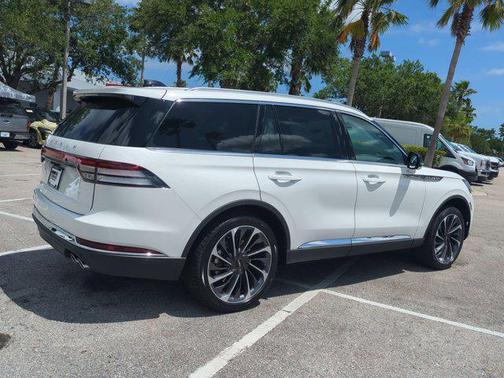 2025 Lincoln Aviator Reserve AWD