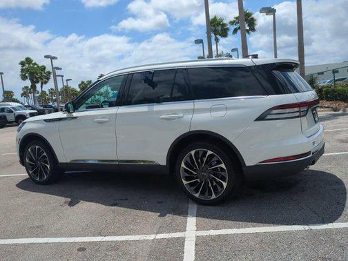 2025 Lincoln Aviator Reserve AWD