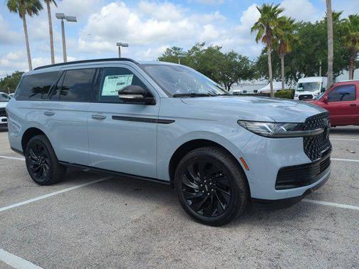 2025 Lincoln Navigator Reserve