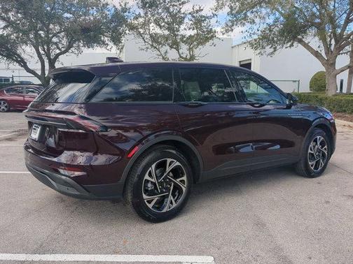 2025 Lincoln Nautilus Premiere