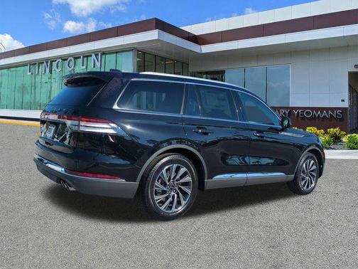 2026 Lincoln Aviator Premiere