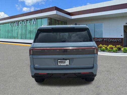 2025 Lincoln Navigator Reserve