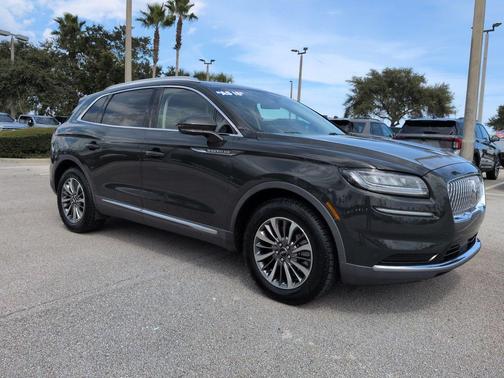 Gilded Green Metallic Clearcoat 2022 Lincoln Nautilus Standard
