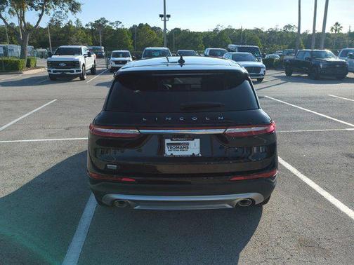 2025 Lincoln Corsair Premiere