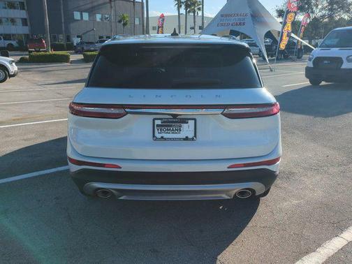 2026 Lincoln Corsair Premiere