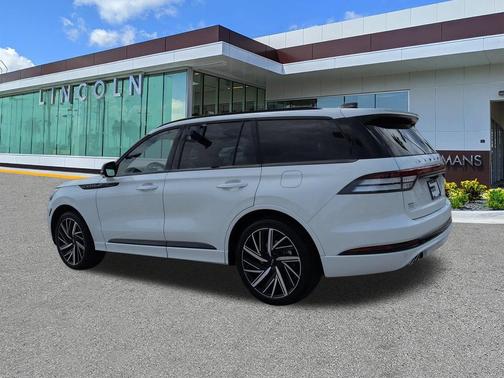 White 2027 Lincoln Aviator Black Label AWD