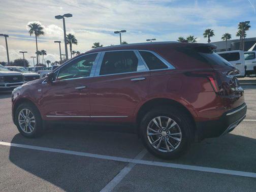 2021 Cadillac XT5 Premium Luxury