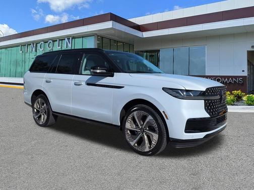 Crystal White 2026 Lincoln Navigator Black Label