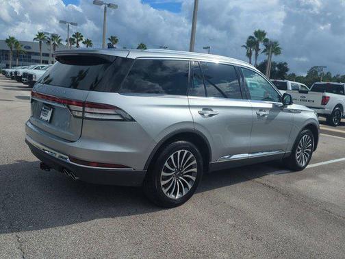 2023 Lincoln Aviator Standard AWD