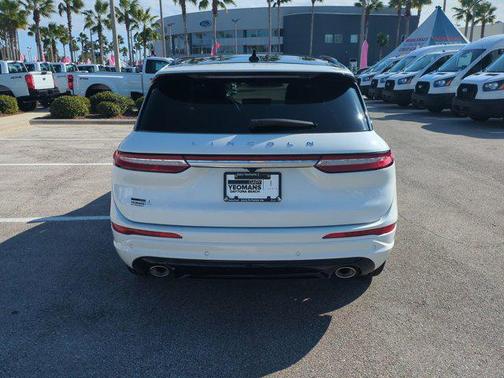 2026 Lincoln Corsair Premiere