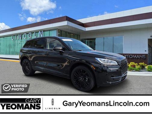 Infinite Black Metallic Clearcoat 2025 Lincoln Corsair Reserve