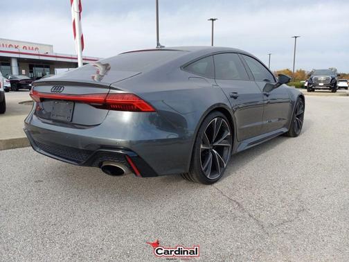 2022 Audi RS 7 4.0T quattro