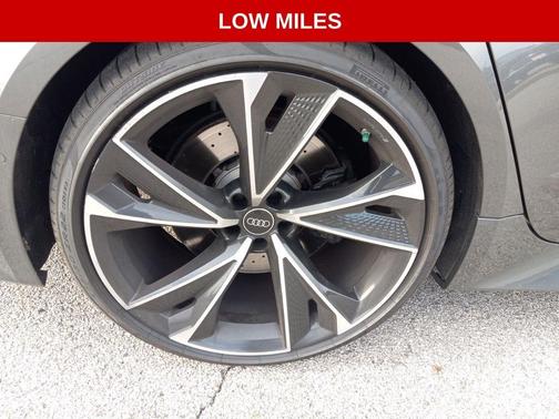 2022 Audi RS 7 4.0T quattro