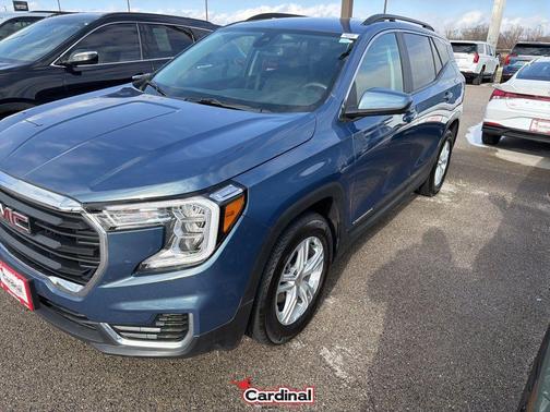 2024 GMC Terrain SLE