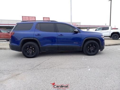 2023 GMC Acadia AT4
