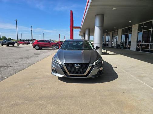 Gun Metallic 2022 Nissan Altima 2.5 SR