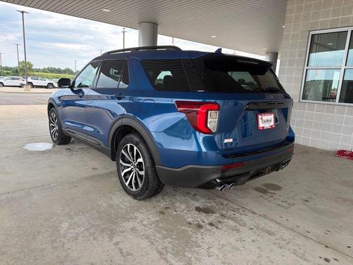 Blue Metallic 2020 Ford Explorer ST