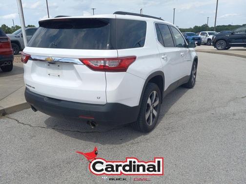 2021 Chevrolet Traverse LT Leather