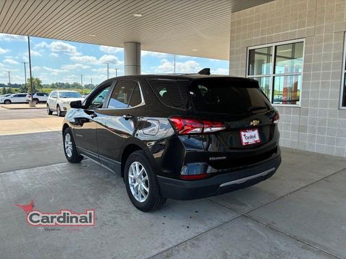 Mosaic Black Metallic 2023 Chevrolet Equinox 1LT