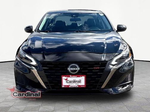 Black 2025 Nissan Altima SR