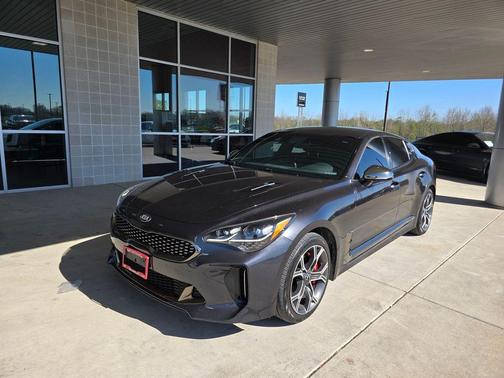 Metal 2019 Kia Stinger GT