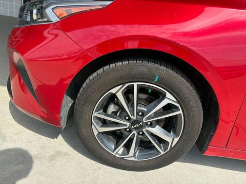 Currant Red 2024 Kia Forte LXS