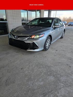 2024 Toyota Camry Hybrid LE
