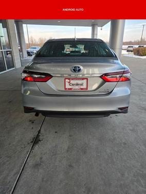2024 Toyota Camry Hybrid LE