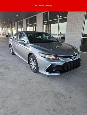 2024 Toyota Camry Hybrid LE