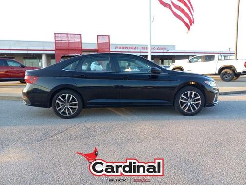 2025 Volkswagen Jetta 1.5T SE